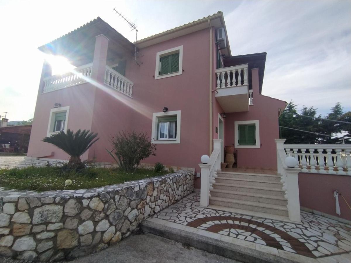 Iliachtides Villas Karavomylos Luaran gambar