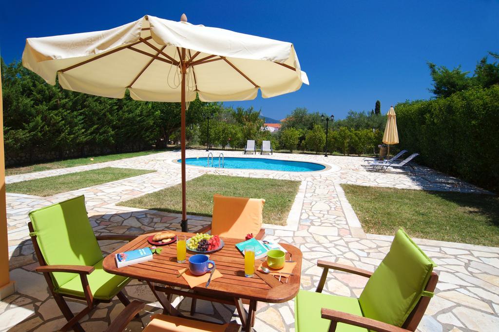 Iliachtides Villas Karavomylos Luaran gambar