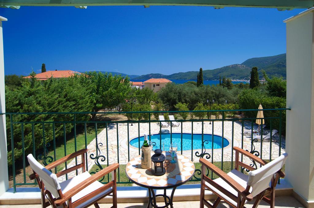 Iliachtides Villas Karavomylos Luaran gambar